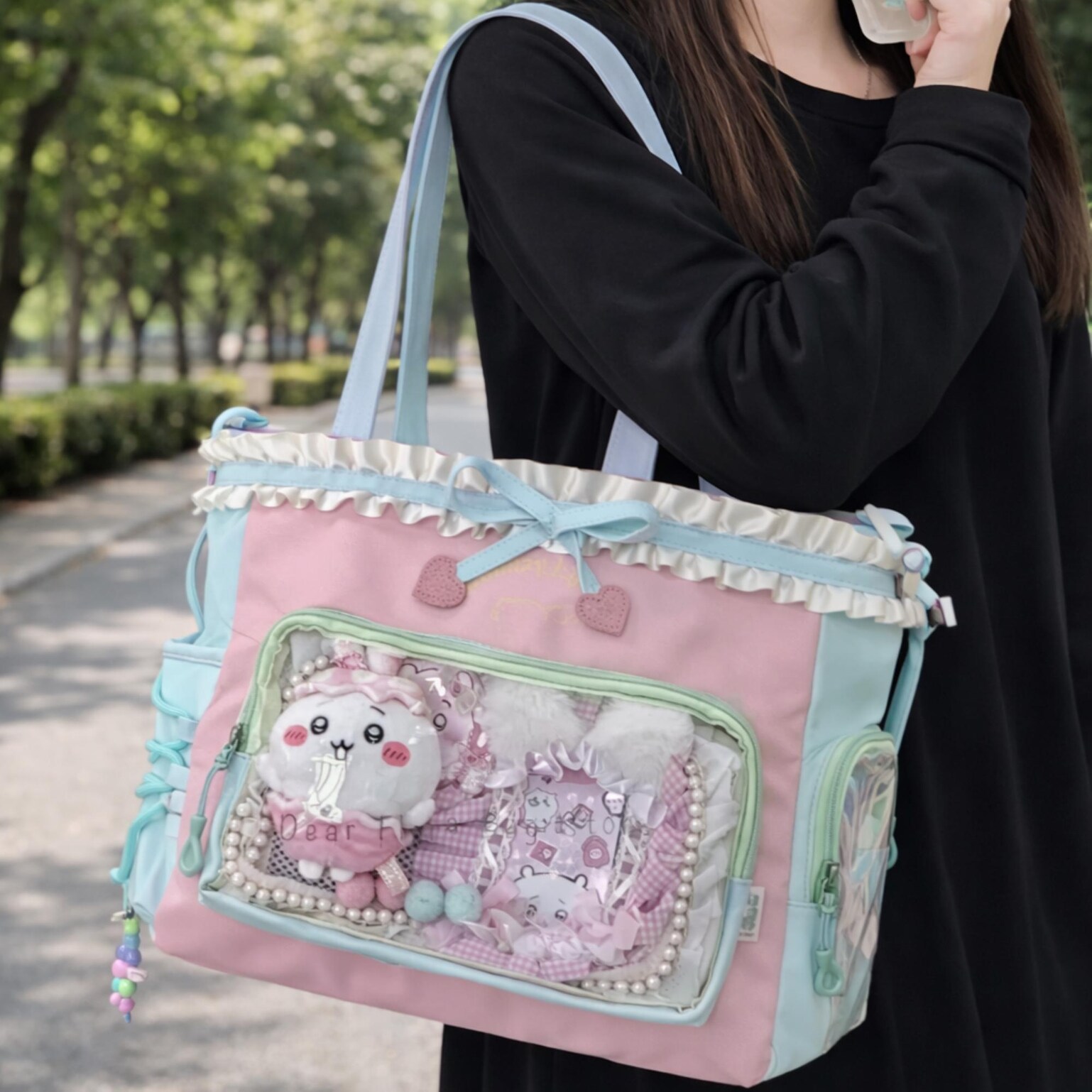 Black Ita Shoulder Bag for Pin Display Black Ita Shoulder Bag for Pin Display — crossbody ita bag detail view