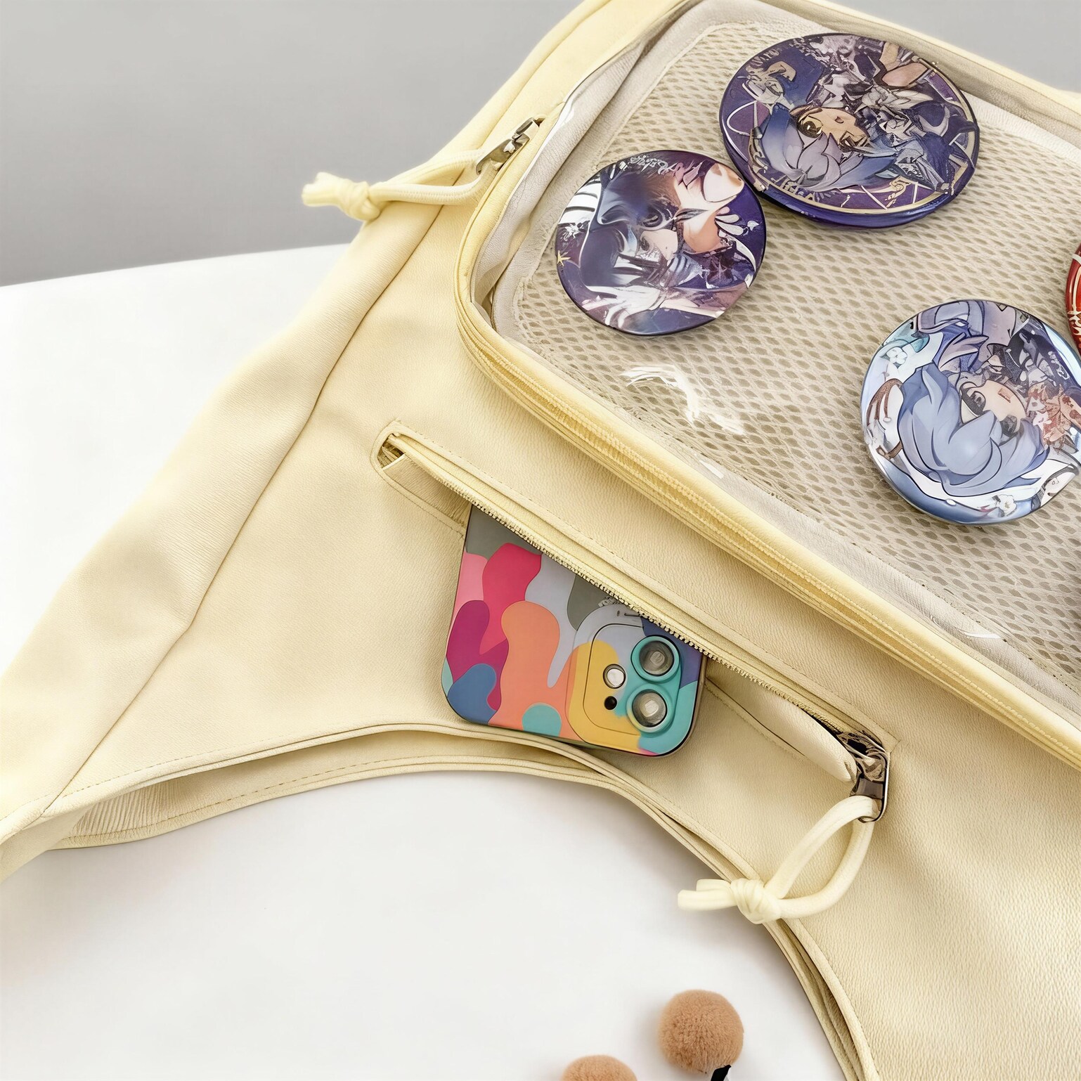 Black Kawaii Ita Shoulder Bag with Clear Window for Plushies and Pins Black Kawaii Ita Shoulder Bag with Clear Window for Plushies and Pins — crossbody ita bag detail view