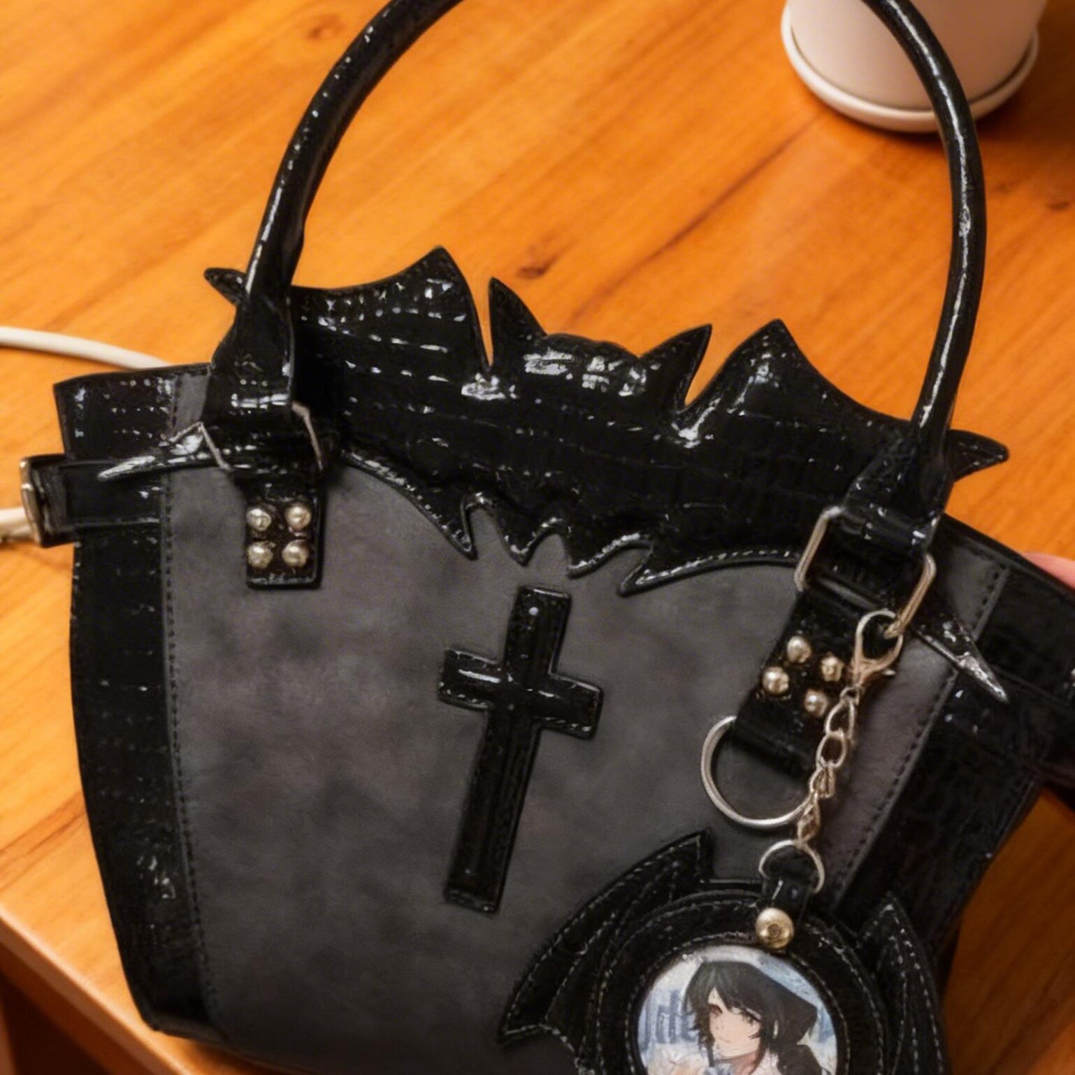 Black Y2K Gothic Ita Crossbody Bag for Pin Display Black Y2K Gothic Ita Crossbody Bag for Pin Display — crossbody ita bag with clear display window