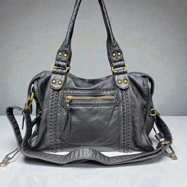 Black Y2K Vintage Crossbody Bag for Pin Display — crossbody ita bag with clear display window