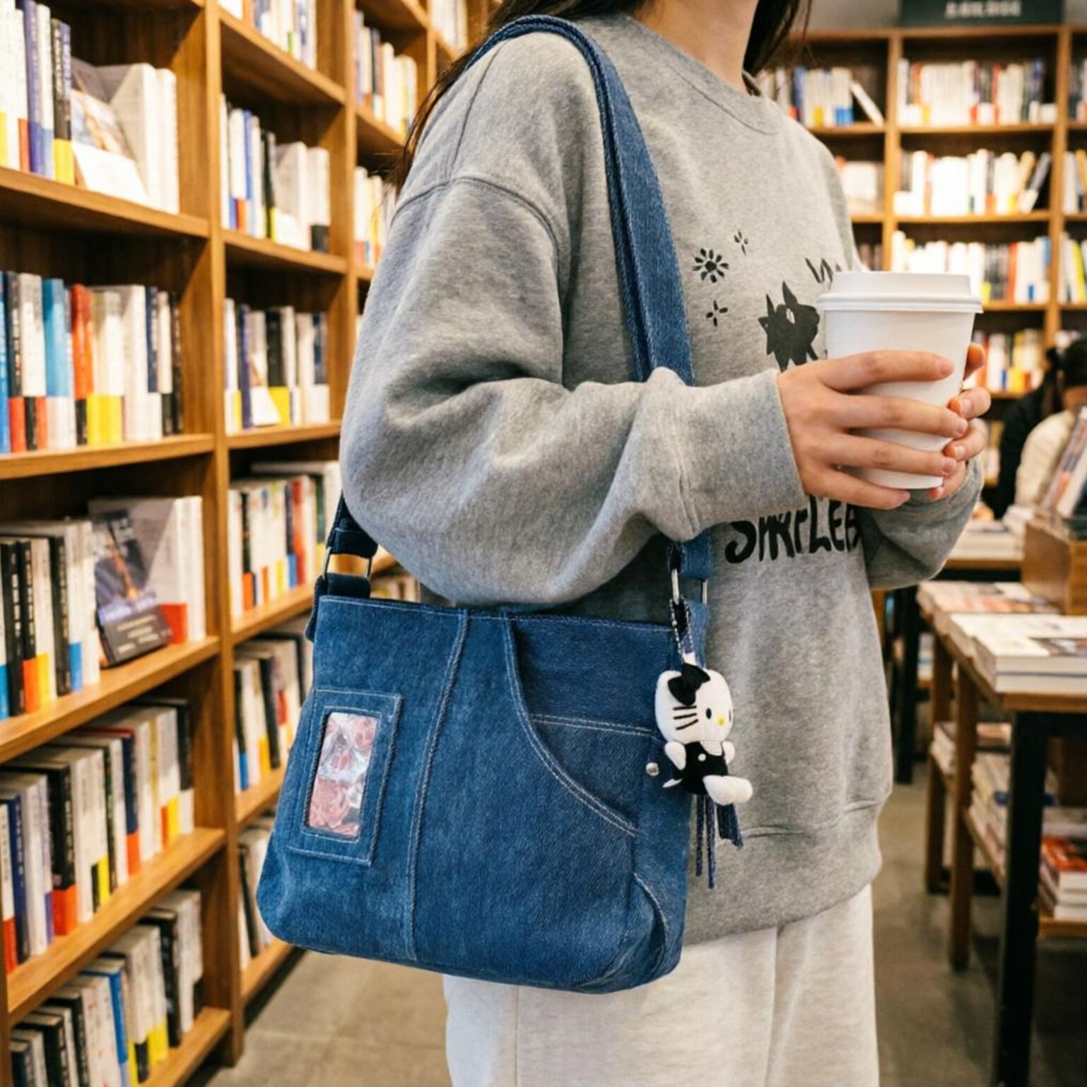 Blue Y2K Ita Messenger Bag with Clear Window for Plushies and Pins Blue Y2K Ita Messenger Bag with Clear Window for Plushies and Pins — ita bag detail view