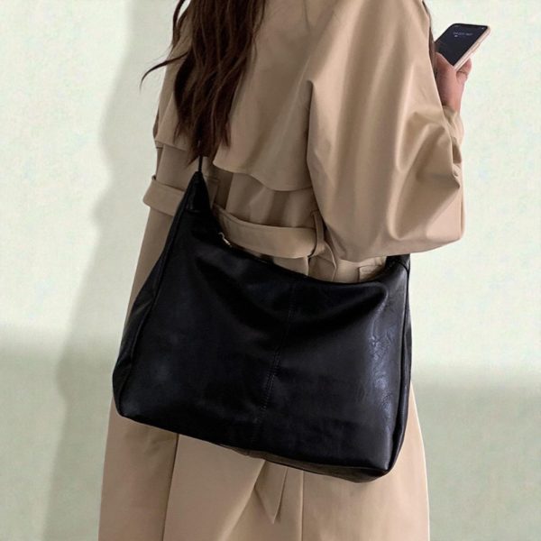 Convertible Bag for Pin Display — ita bag detail view