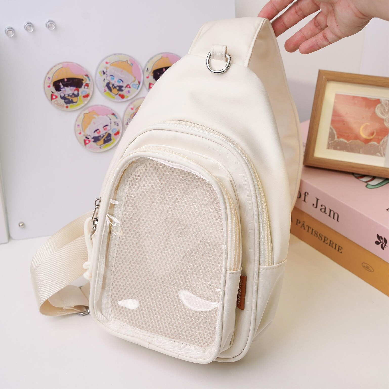 Green Ita Crossbody Bag for Pin Display Green Ita Crossbody Bag for Pin Display — crossbody ita bag detail view