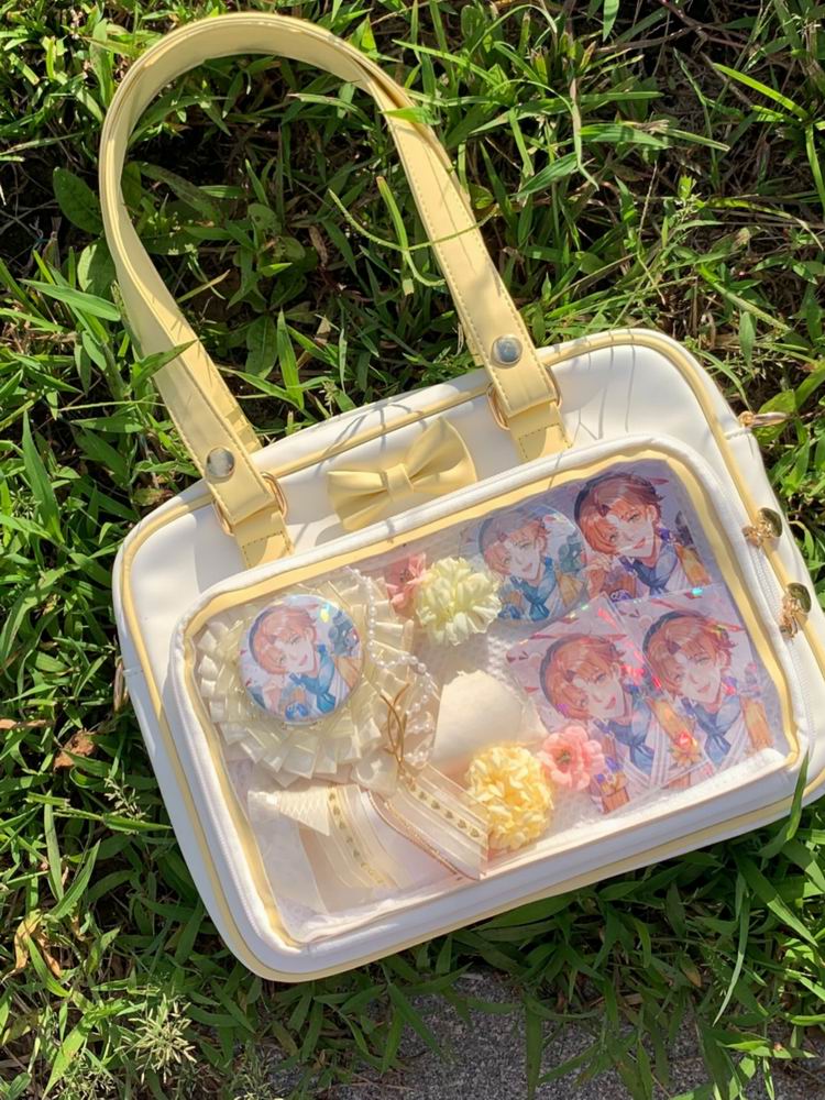 Ita Bag with Clear Window for Pin Display Ita Bag with Clear Window for Pin Display — ita bag detail view