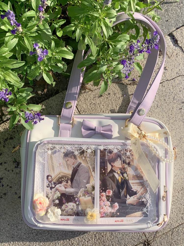 Ita Bag with Clear Window for Pin Display Ita Bag with Clear Window for Pin Display — ita bag detail view
