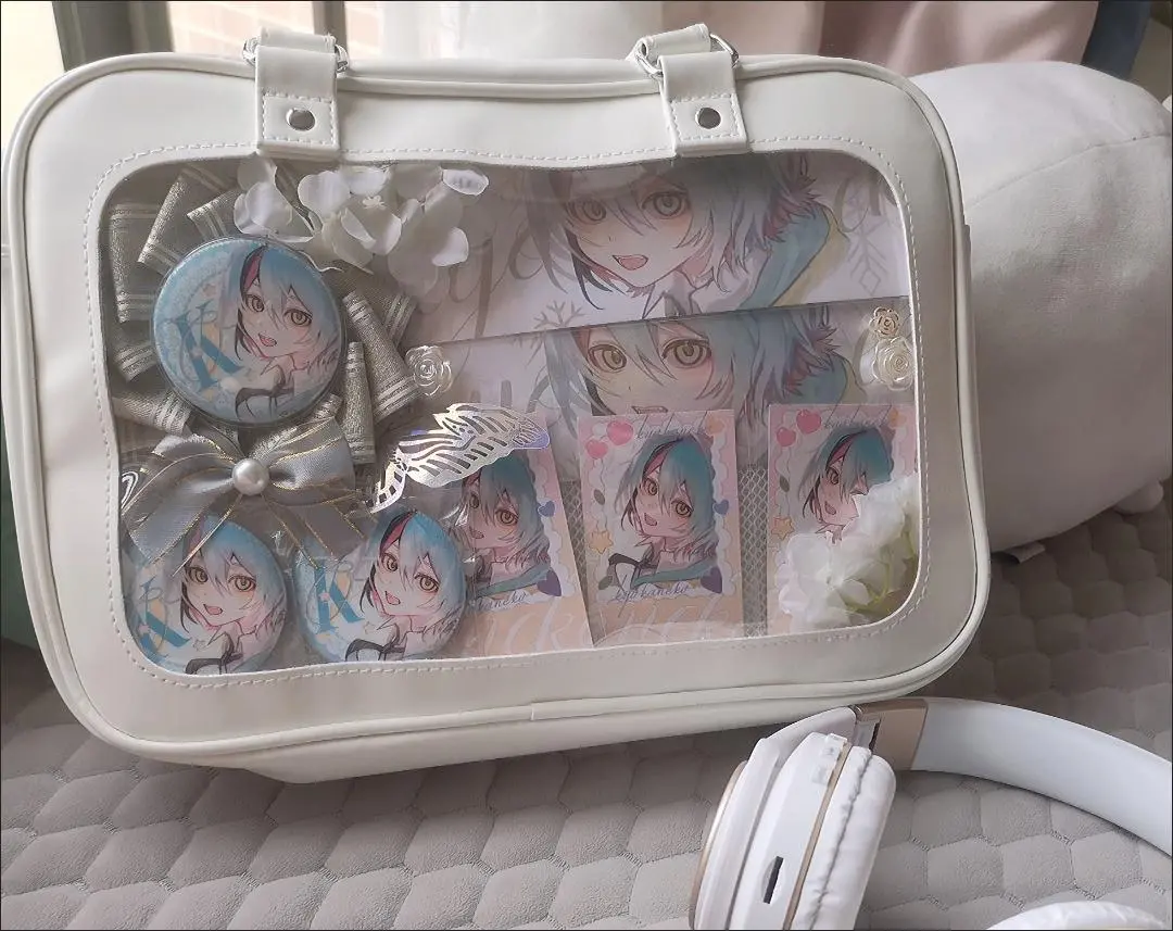 Ita Handbag with Clear Window for Plushies and Pins Ita Handbag with Clear Window for Plushies and Pins — ita bag insert detail view