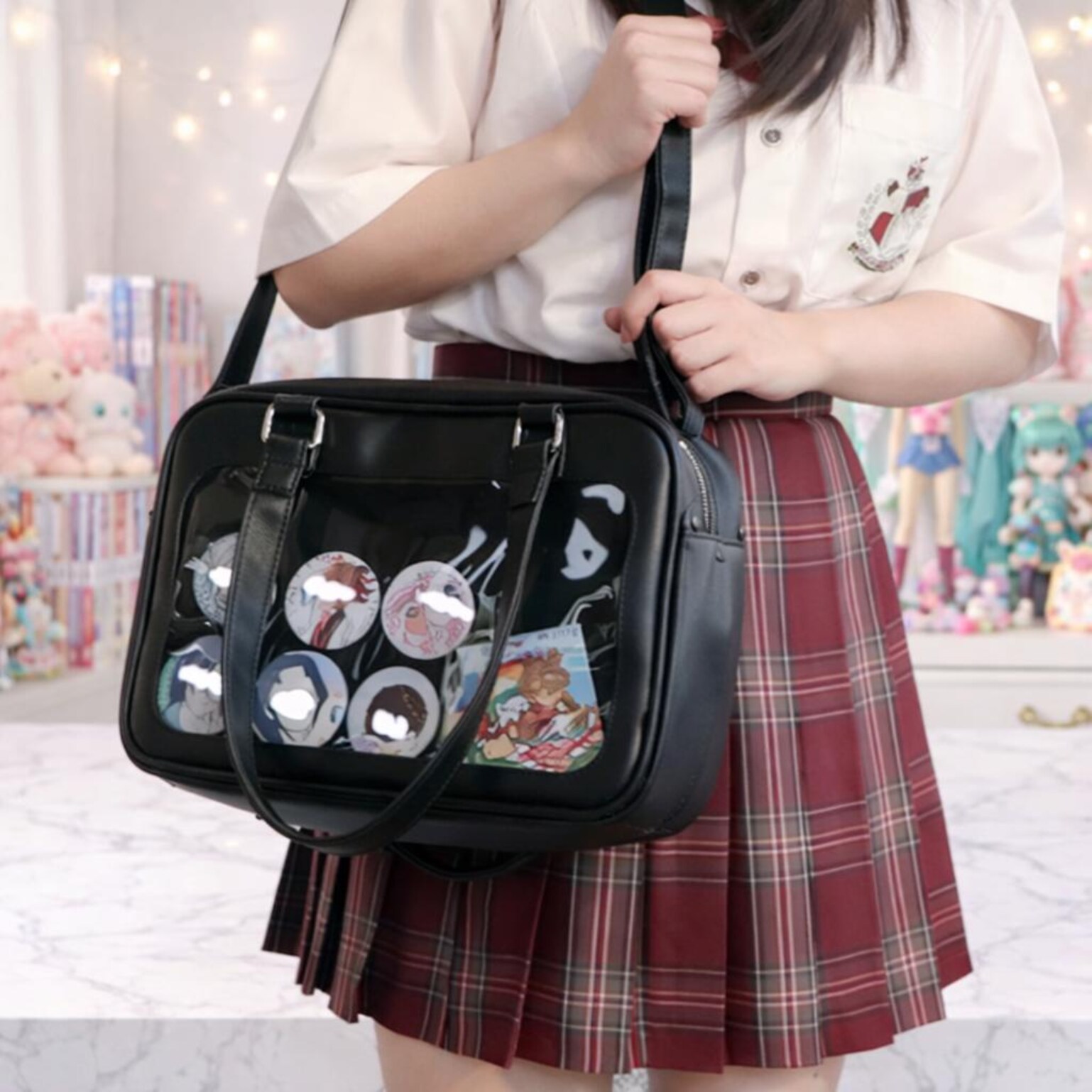 Ita Shoulder Bag with Clear Window for Plushies and Pins Ita Shoulder Bag with Clear Window for Plushies and Pins — crossbody ita bag detail view
