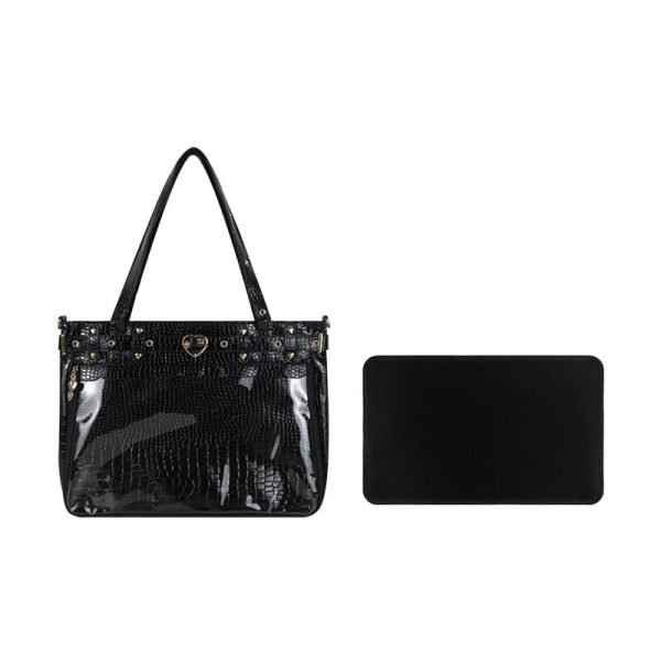 Kawaii Crossbody Bag — crossbody ita bag detail view
