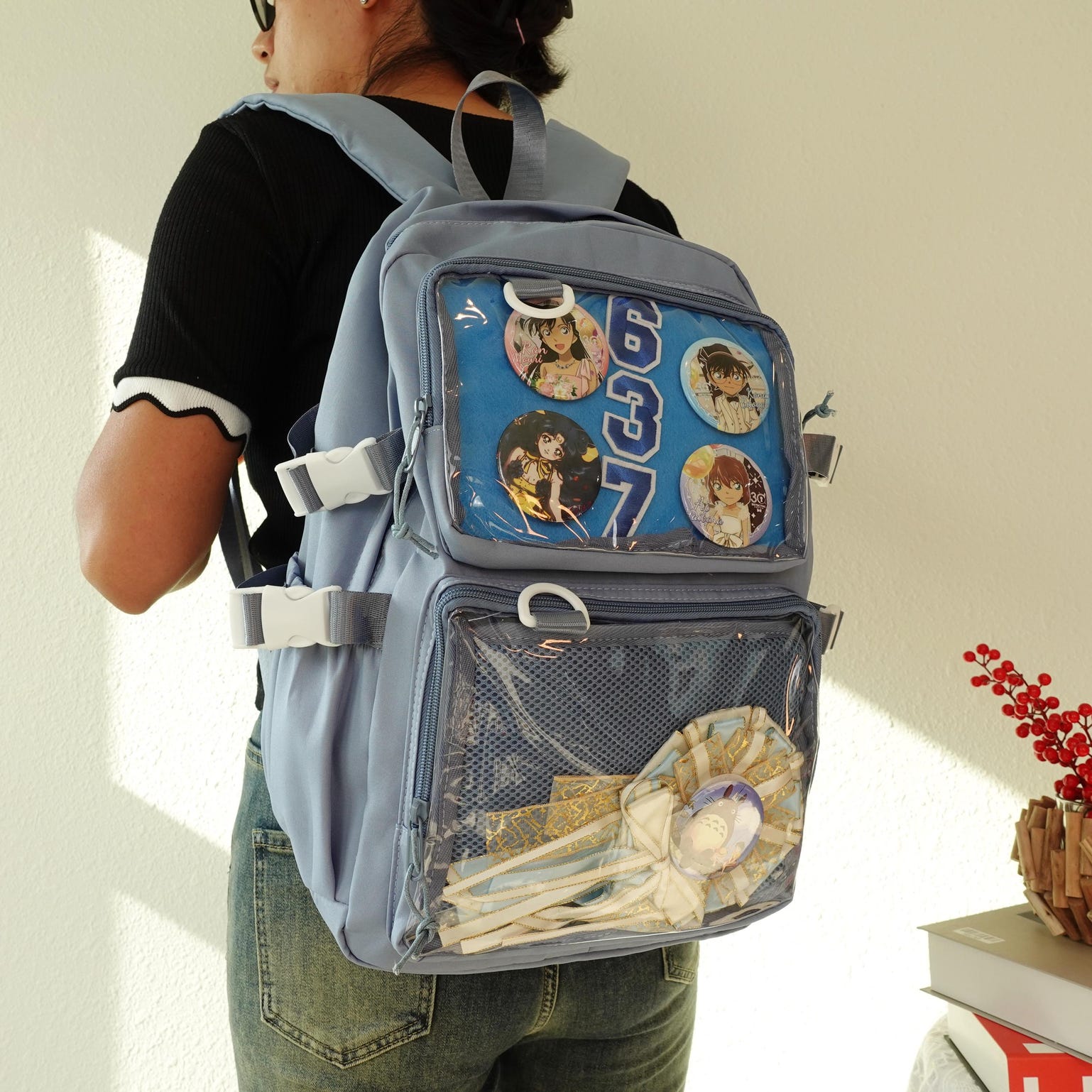 Kawaii Ita Backpack for Pin Display Kawaii Ita Backpack for Pin Display — ita backpack detail view
