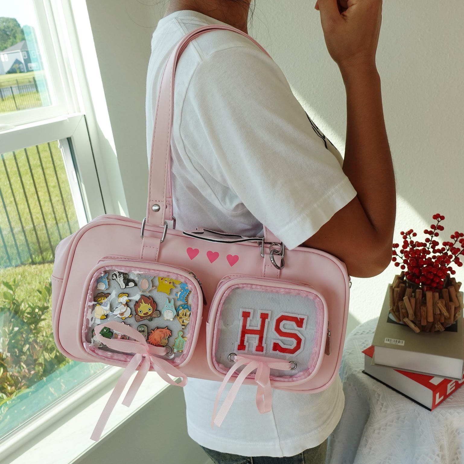 Kawaii Ita Shoulder Bag with Clear Window for Pin Display Kawaii Ita Shoulder Bag with Clear Window for Pin Display — crossbody ita bag with clear display window