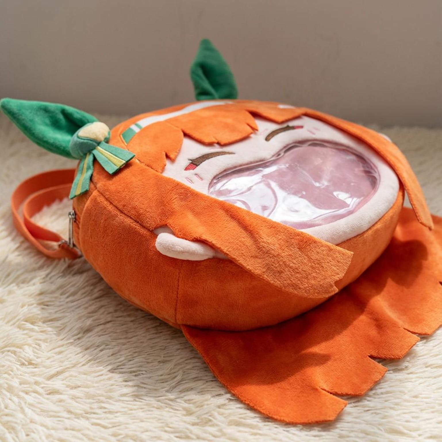 Kawaii Ita Shoulder Bag with Clear Window for Plushies and Pins Kawaii Ita Shoulder Bag with Clear Window for Plushies and Pins — crossbody ita bag detail view
