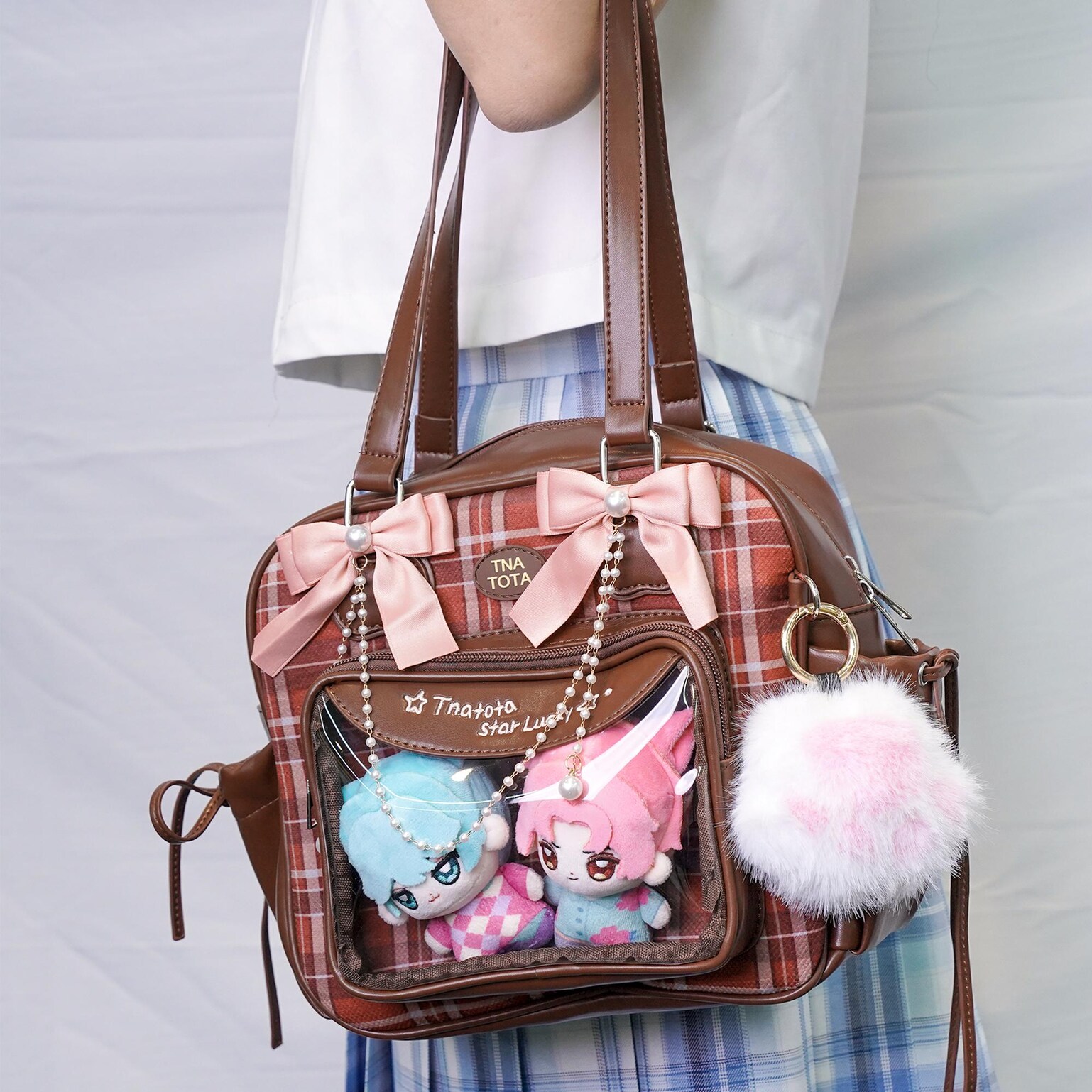 Kawaii Ita Shoulder Bag with Clear Window for Plushies and Pins Kawaii Ita Shoulder Bag with Clear Window for Plushies and Pins — crossbody ita bag detail view