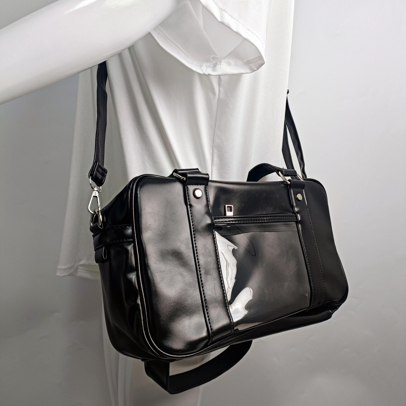 Large Black Ita Crossbody Bag with Clear Window for Pin Display Large Black Ita Crossbody Bag with Clear Window for Pin Display — crossbody ita bag detail view
