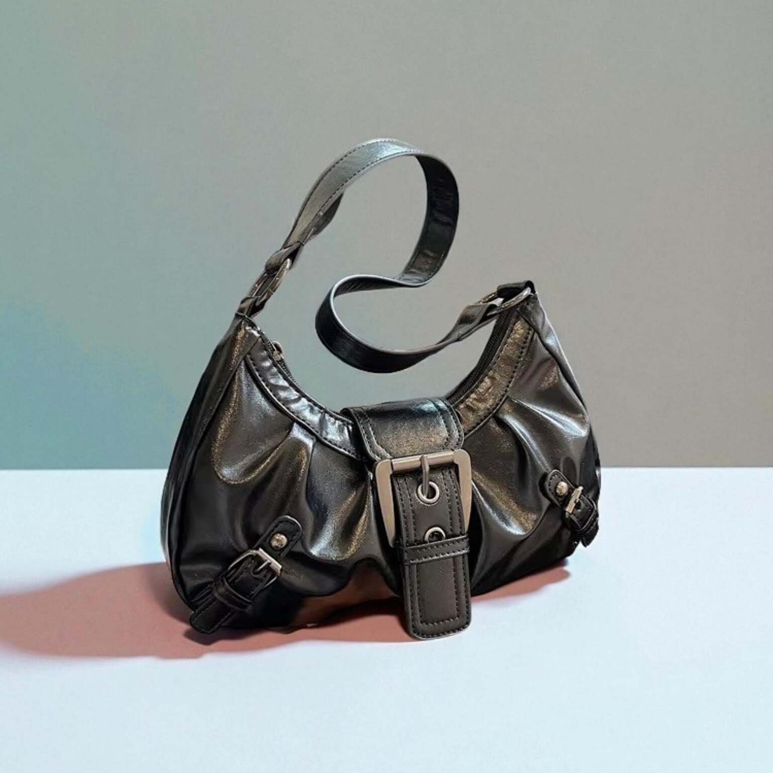 Mini Vintage Shoulder Bag Mini Vintage Shoulder Bag — crossbody ita bag detail view
