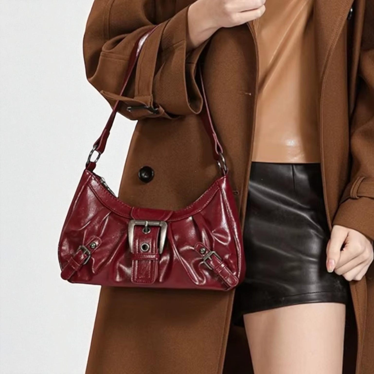 Mini Y2K Vintage Shoulder Bag for Pin Display Mini Y2K Vintage Shoulder Bag for Pin Display — crossbody ita bag detail view