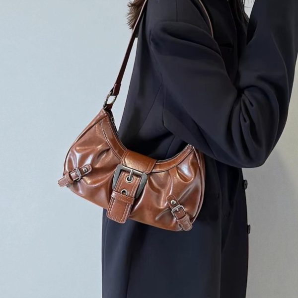 Mini Y2K Vintage Shoulder Bag for Pin Display — crossbody ita bag detail view