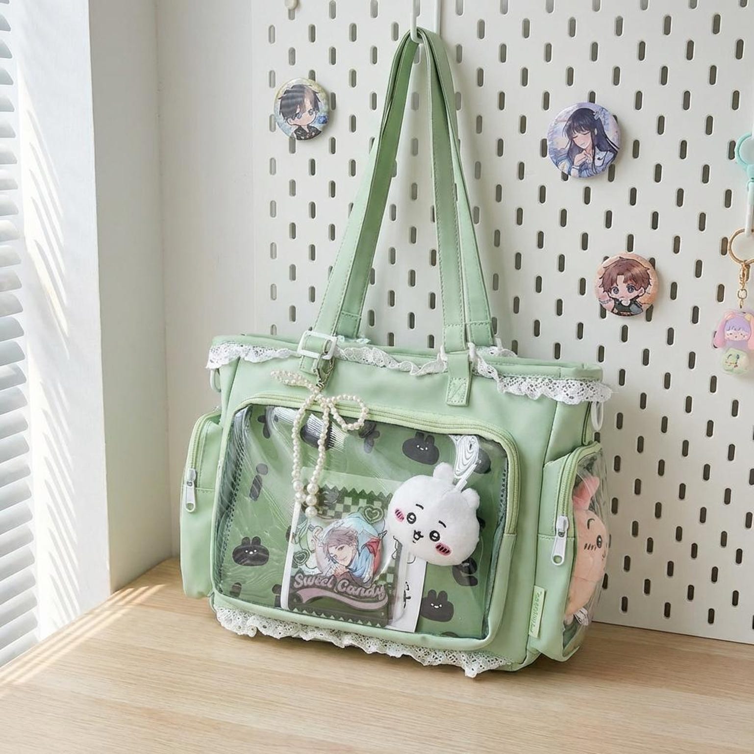 Pastel Kawaii Ita Shoulder Bag with Clear Window for Photocards and Pins Pastel Kawaii Ita Shoulder Bag with Clear Window for Photocards and Pins — crossbody ita bag detail view