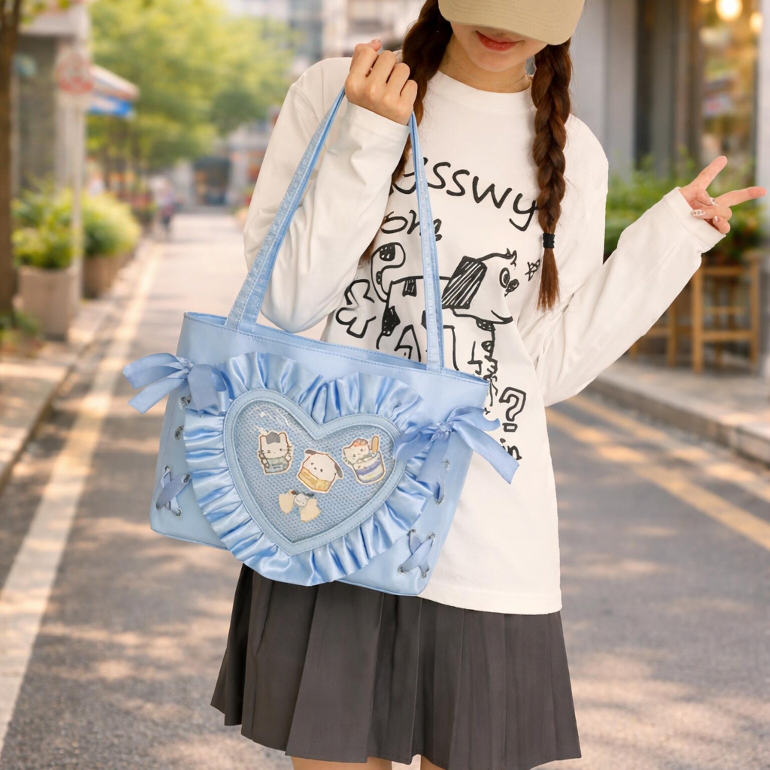 Small Black Lace Heart Ita Messenger Bag for Pin Display Small Black Lace Heart Ita Messenger Bag for Pin Display — mini ita bag with clear display window
