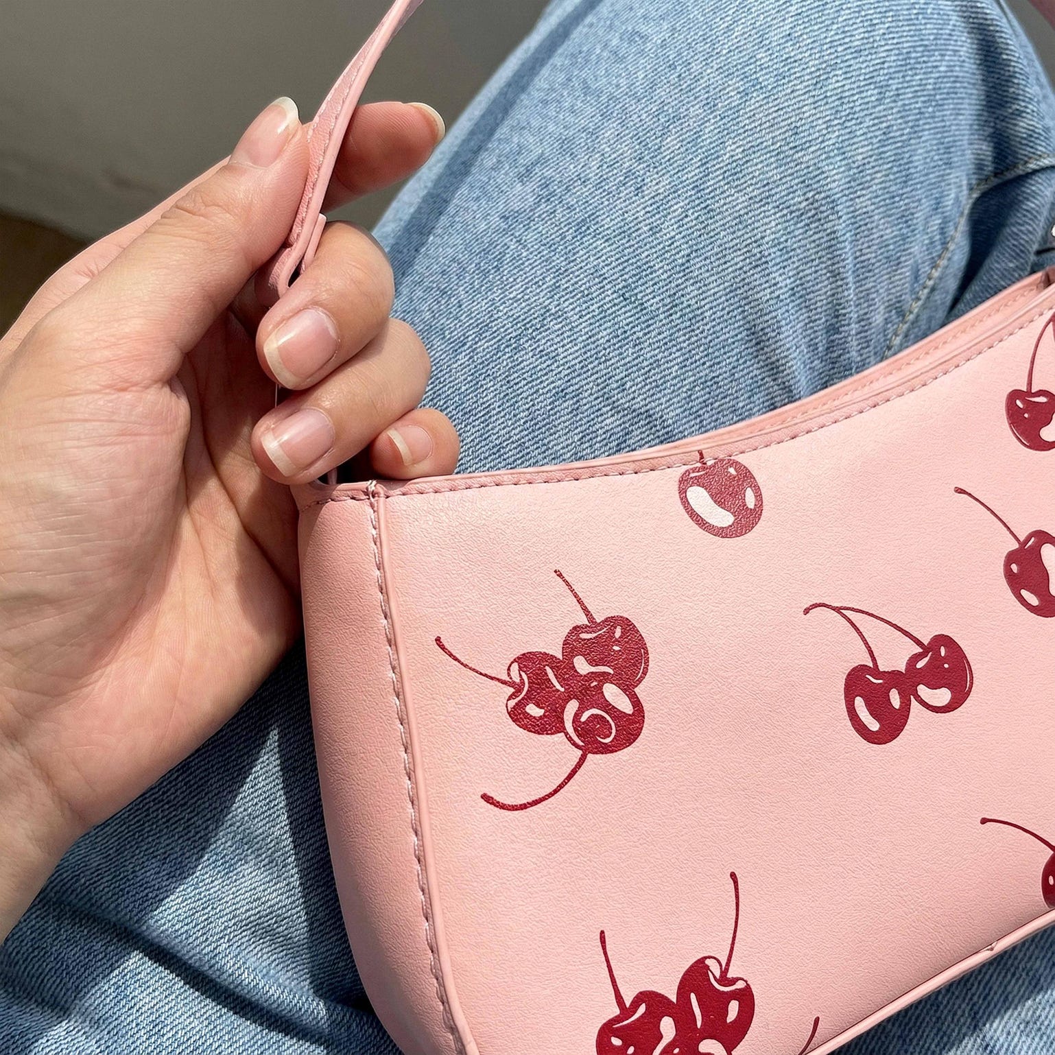 Small Pink Cherry Shoulder Bag for Pin Display Small Pink Cherry Shoulder Bag for Pin Display — crossbody ita bag detail view