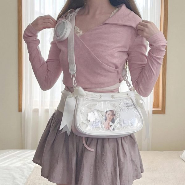 White Kawaii Y2K Ita Shoulder Bag with Clear Window for Photocards and Pins — crossbody ita bag detail view