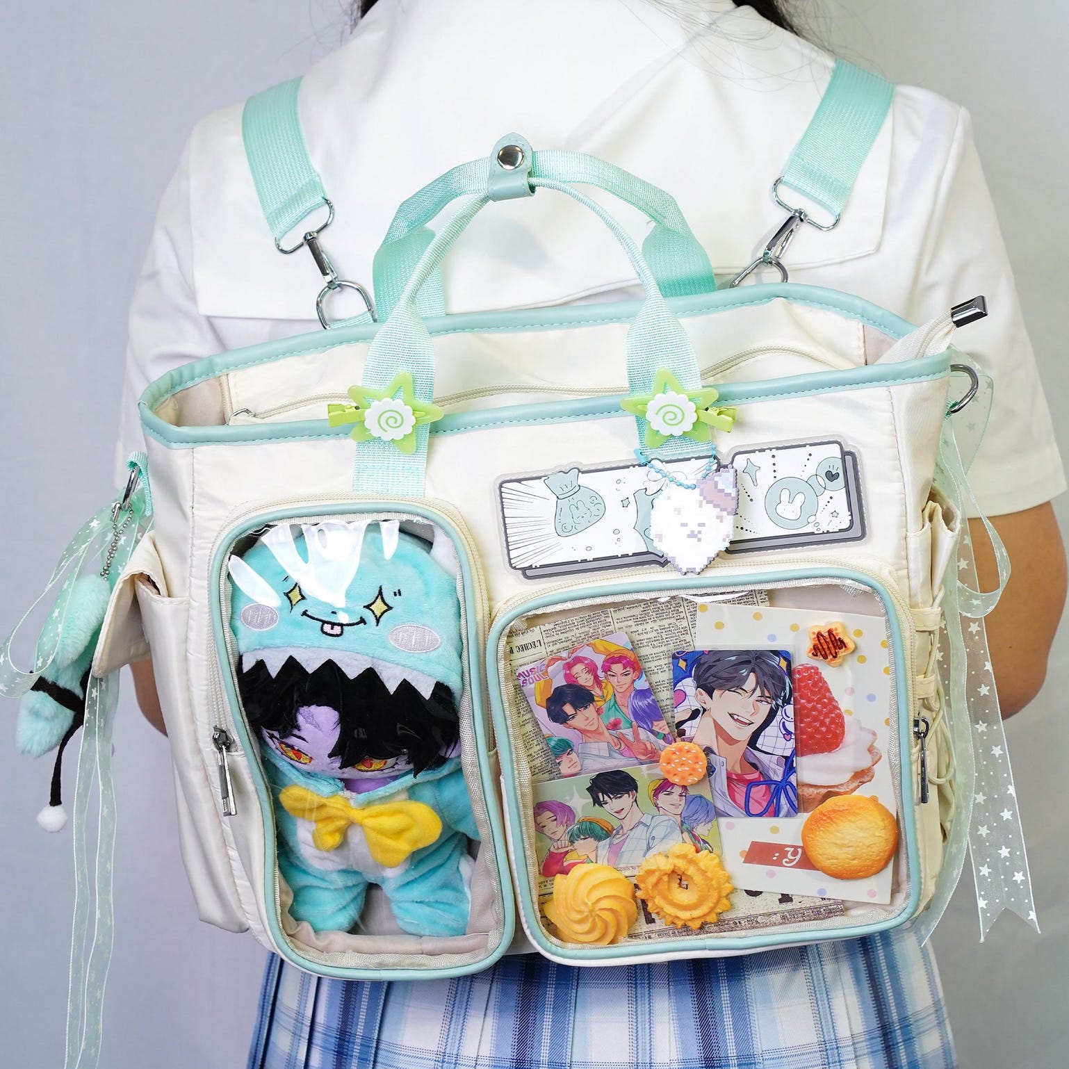 White Plaid Ita Shoulder Bag with Clear Window for Plushies and Pins White Plaid Ita Shoulder Bag with Clear Window for Plushies and Pins — crossbody ita bag detail view