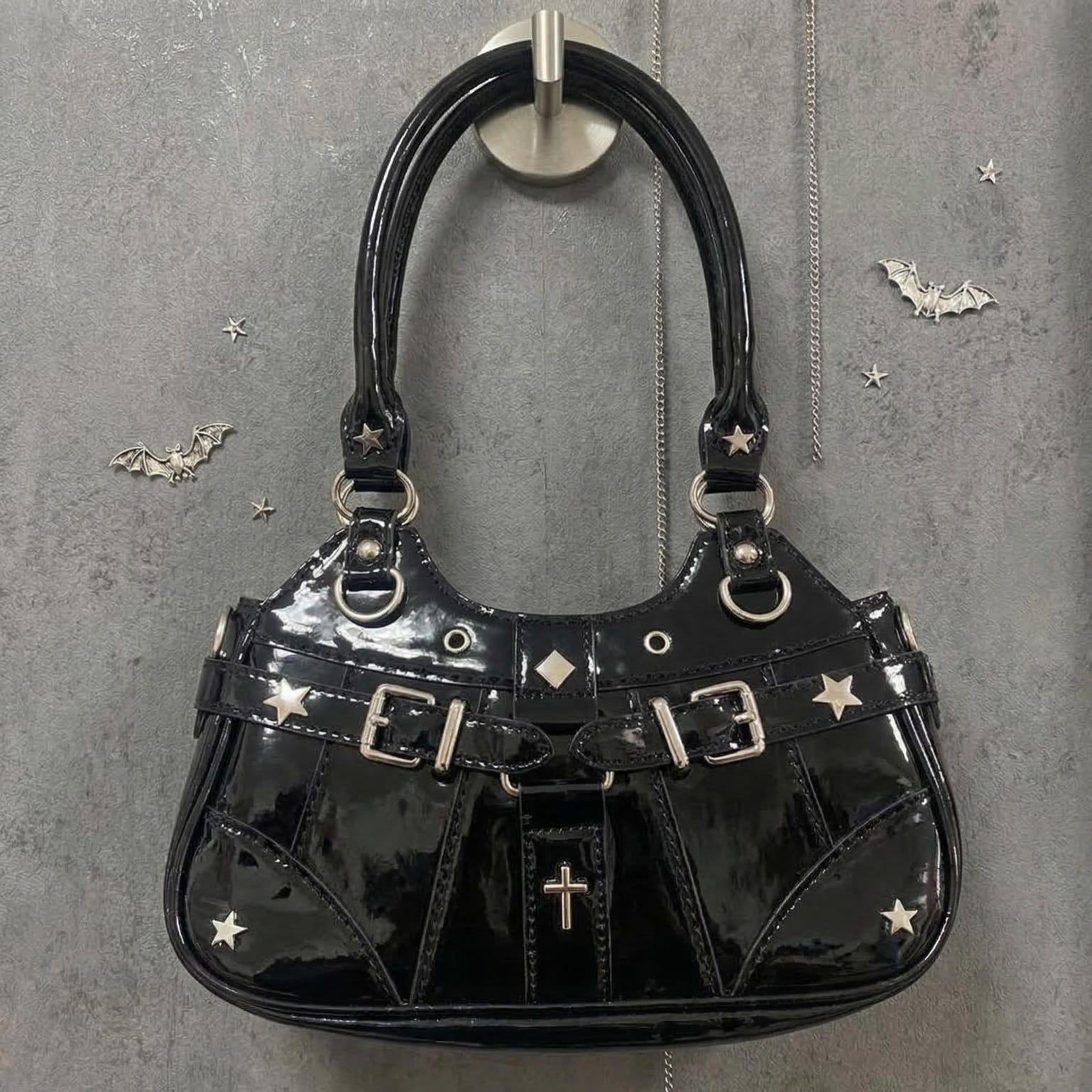 Y2K Gothic Ita Shoulder Bag with Clear Window for Photocards and Pins Y2K Gothic Ita Shoulder Bag with Clear Window for Photocards and Pins — crossbody ita bag detail view