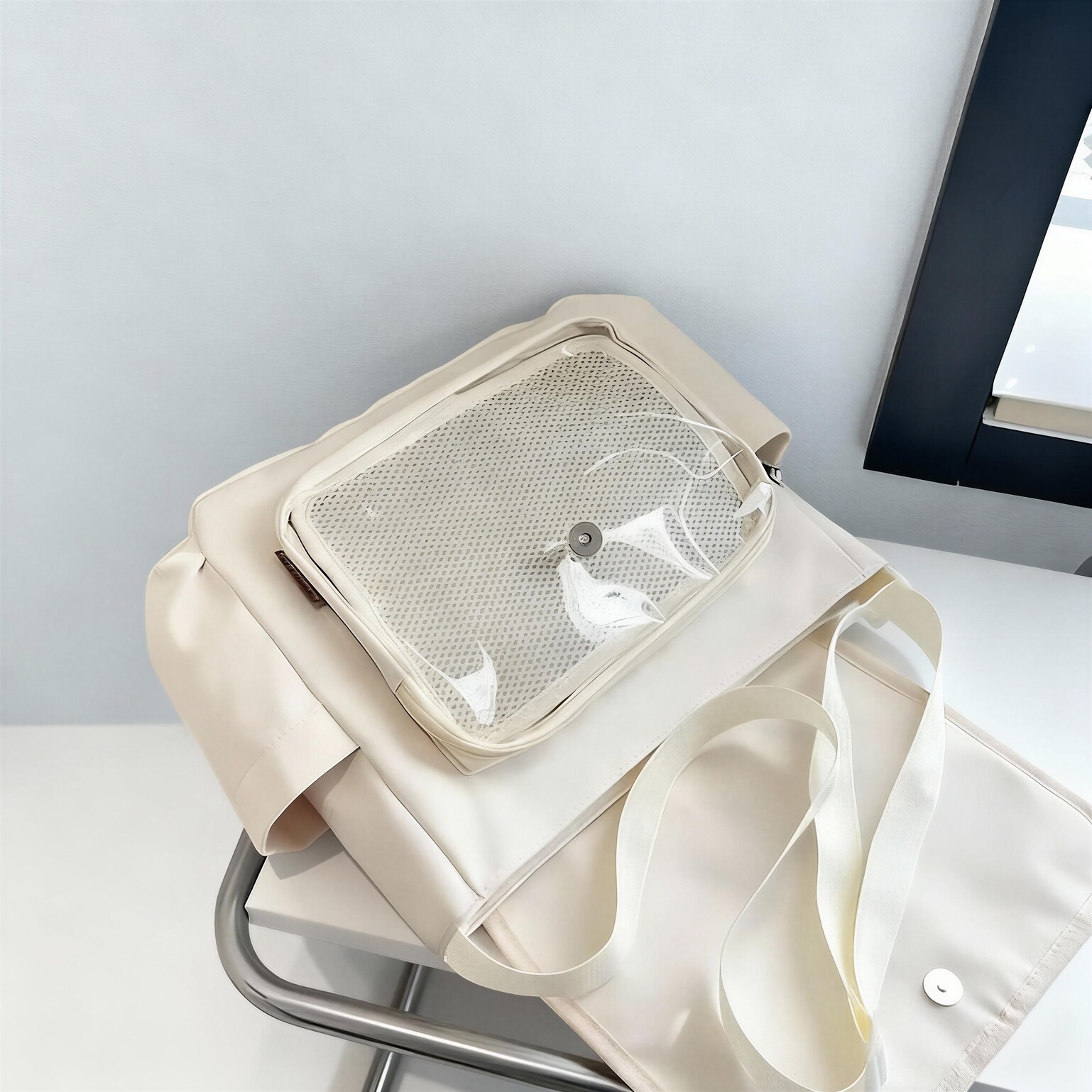 Y2K Ita Crossbody Bag with Clear Window for Plushies and Pins Y2K Ita Crossbody Bag with Clear Window for Plushies and Pins — crossbody ita bag detail view