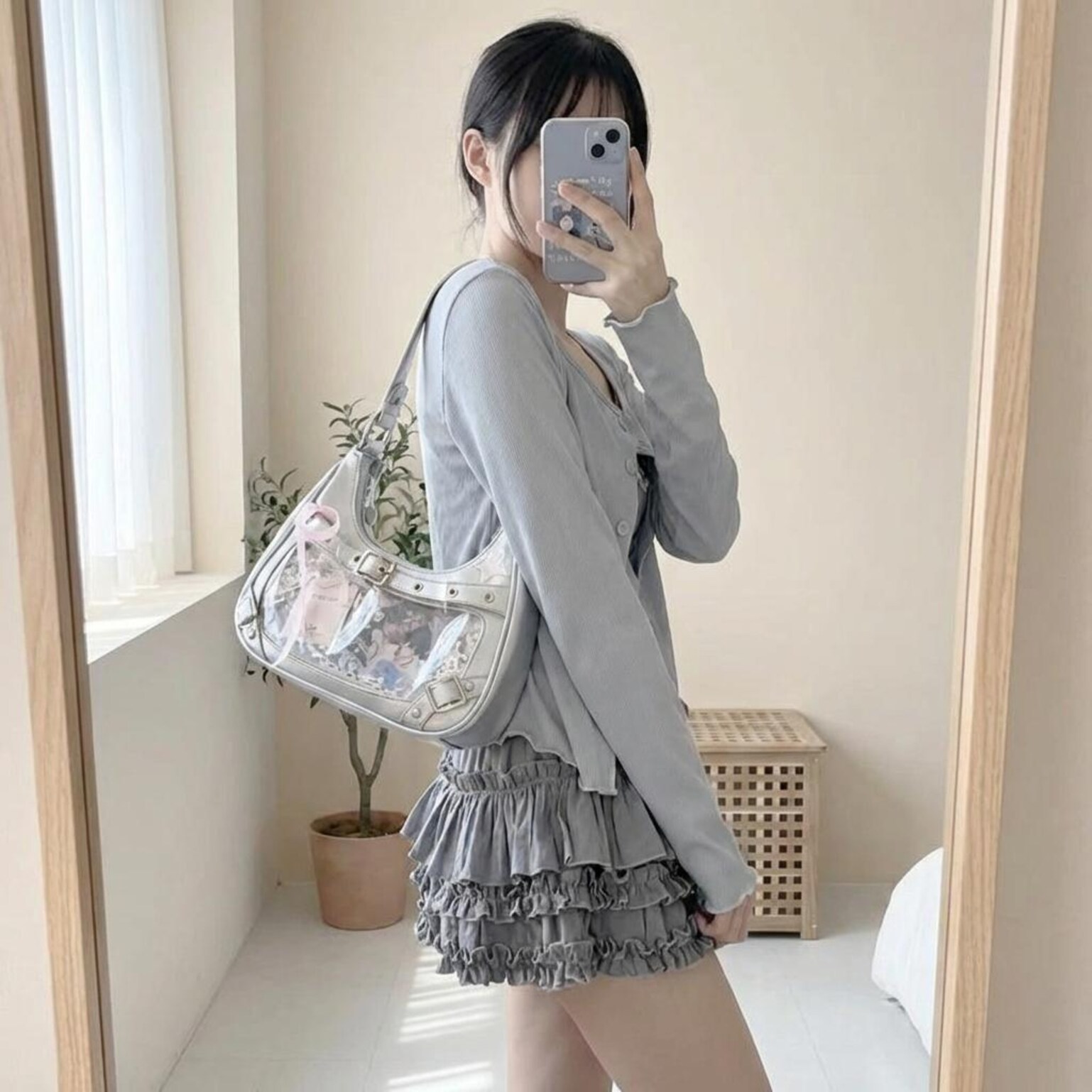 Y2K Ita Shoulder Bag with Clear Window for Photocards and Pins Y2K Ita Shoulder Bag with Clear Window for Photocards and Pins — crossbody ita bag detail view